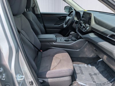 2023 Toyota Highlander LE