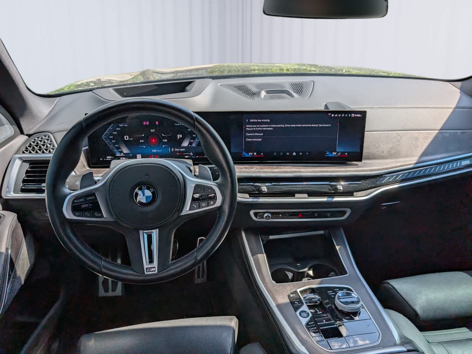 2025 BMW X5 M60i