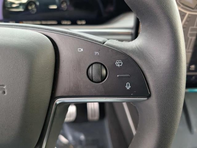 2024 Tesla Model X Base