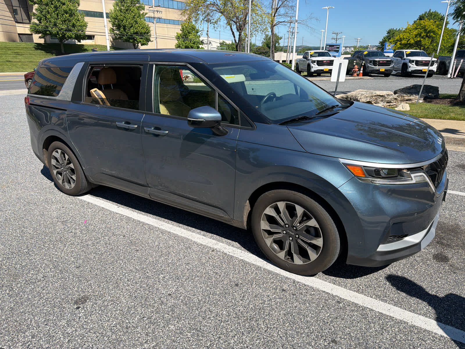 2024 Kia Carnival MPV EX