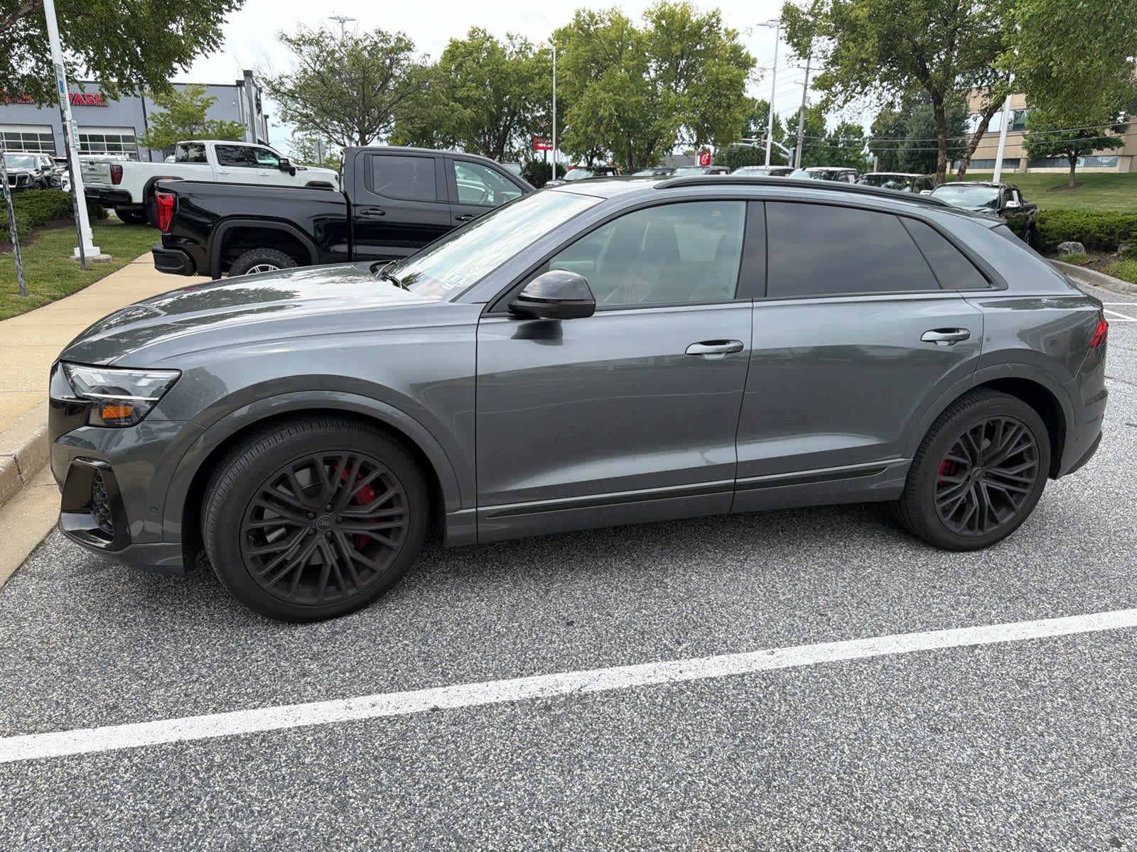 2024 Audi SQ8 Premium Plus 4.0 TFSI quattro