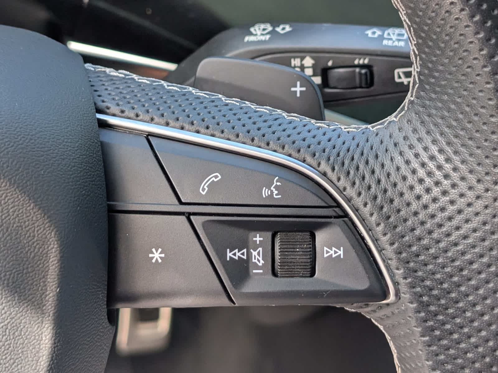 2024 Audi SQ8 Premium Plus 4.0 TFSI quattro