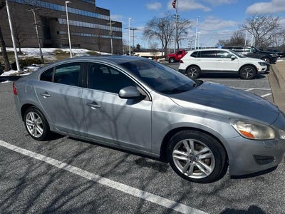 2013 Volvo S60 T5