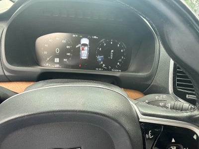 2021 Volvo XC90 T6 Momentum 6 Passenger