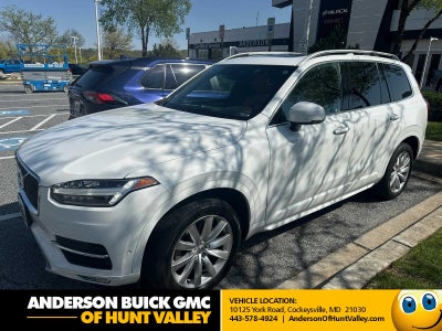 2018 Volvo XC90 Momentum