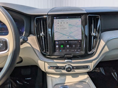 2022 Volvo XC60 B5 Inscription