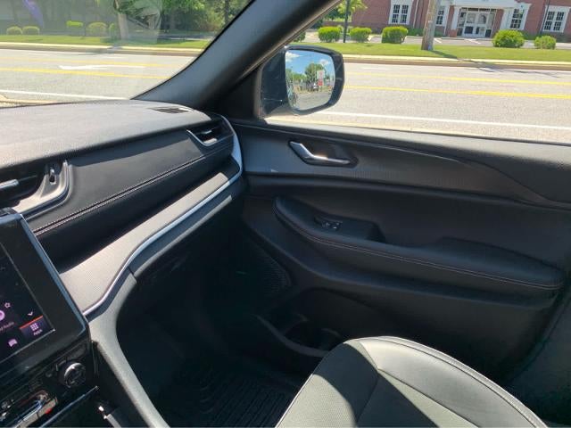 2025 Jeep Grand Cherokee L Altitude X 4x4