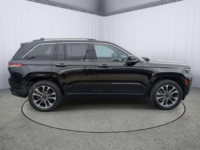 2022 Jeep Grand Cherokee 4xe Overland