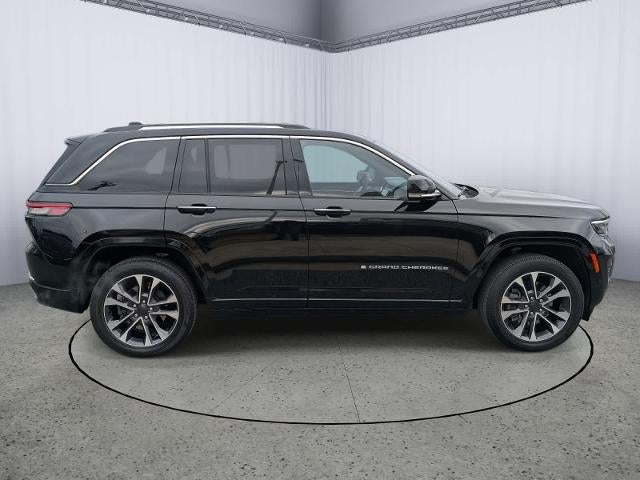 2022 Jeep Grand Cherokee 4xe Overland