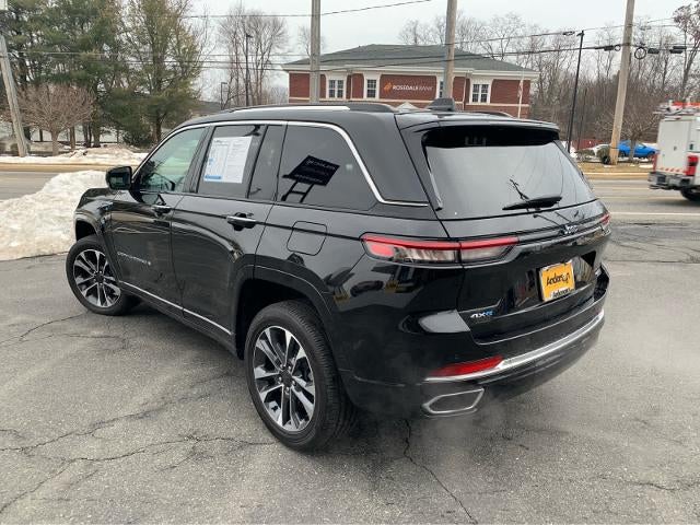 2022 Jeep Grand Cherokee 4xe Overland