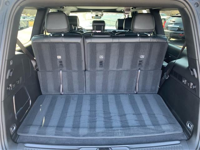 2024 Jeep Wagoneer Base