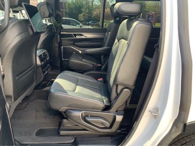 2023 Jeep Wagoneer Series II Carbide