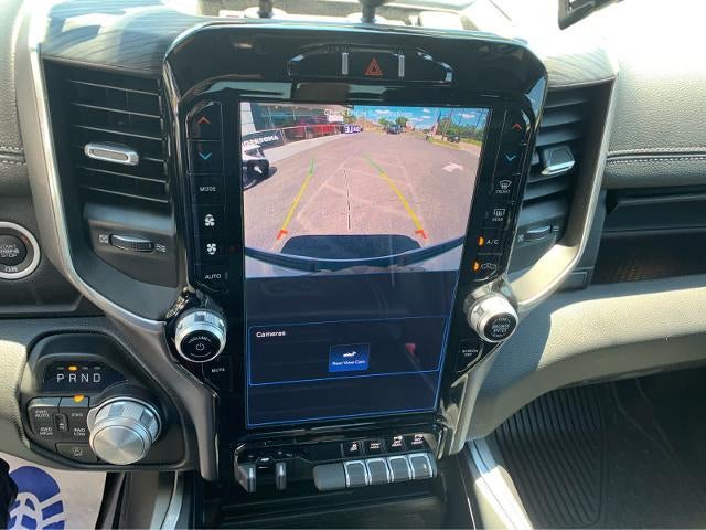 2023 RAM 1500 Laramie Crew Cab 4x4 5'7" Box