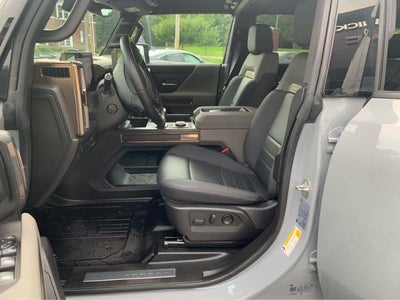2024 GMC HUMMER EV SUV 2X