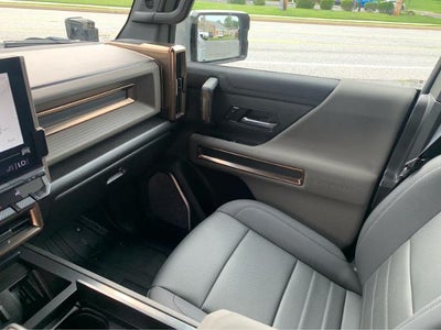 2024 GMC HUMMER EV SUV 2X