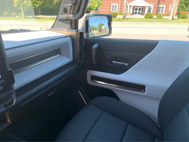 2024 GMC HUMMER EV SUV 2X