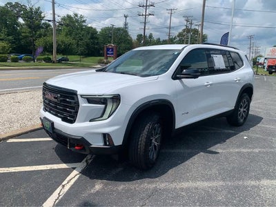 2025 GMC Acadia AT4