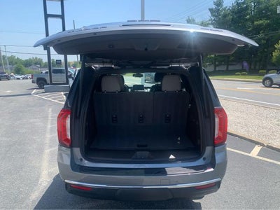 2022 GMC Yukon SLT