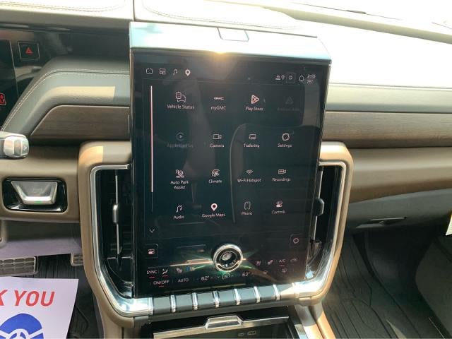 2025 GMC Yukon Denali Ultimate