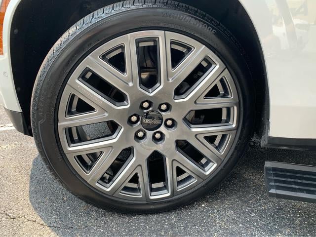 2025 GMC Yukon Denali Ultimate