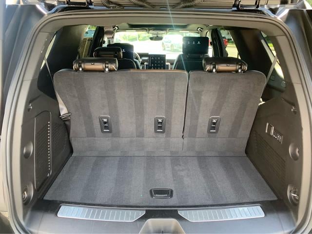 2025 GMC Yukon Denali Ultimate
