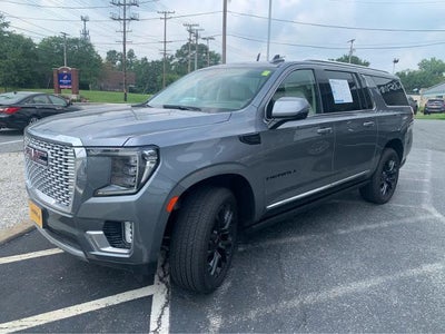 2022 GMC Yukon XL Denali