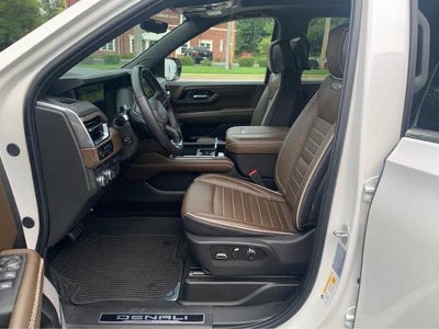 2025 GMC Yukon XL Denali Ultimate