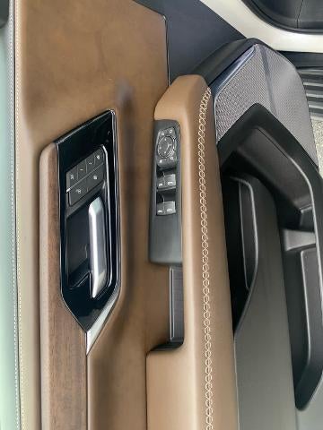 2025 GMC Yukon XL Denali Ultimate