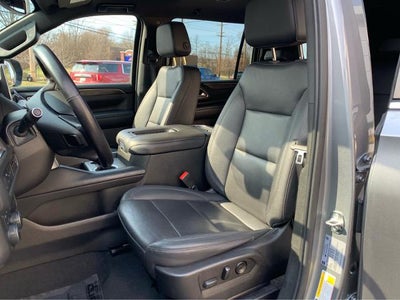 2022 Chevrolet Suburban LT