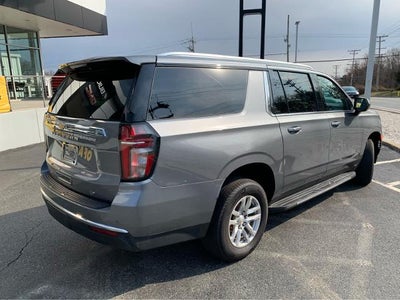 2022 Chevrolet Suburban LT