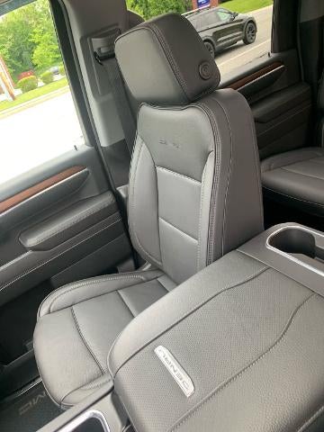 2024 GMC Sierra 3500 HD Denali