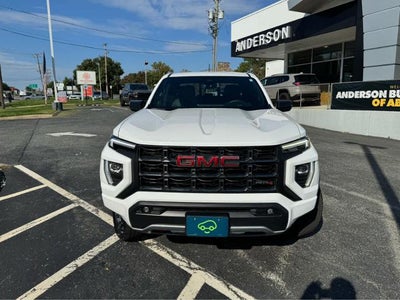 2023 GMC Canyon 4WD AT4
