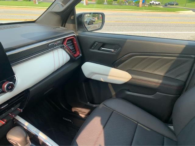 2023 GMC Canyon 4WD AT4X
