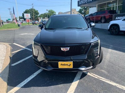 2024 Cadillac XT4 Sport