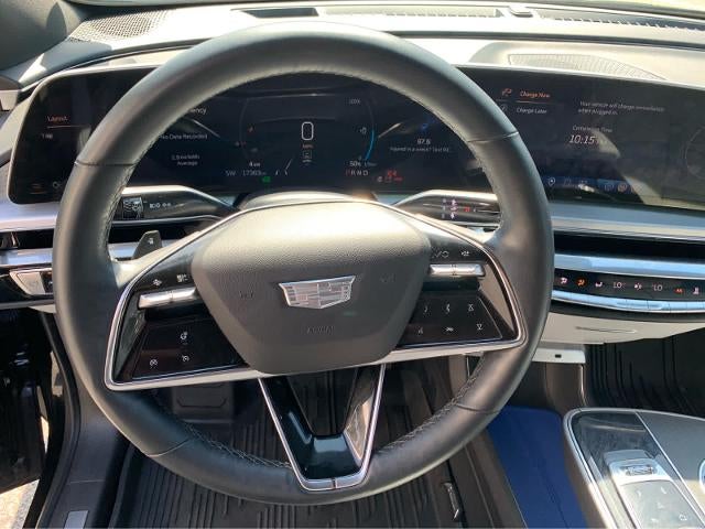 2024 Cadillac LYRIQ Luxury 1