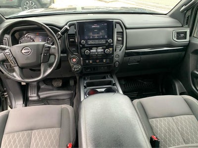 2024 Nissan Titan SV