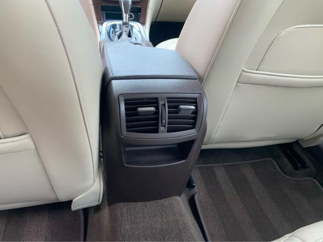 2011 Buick Regal CXL RL1