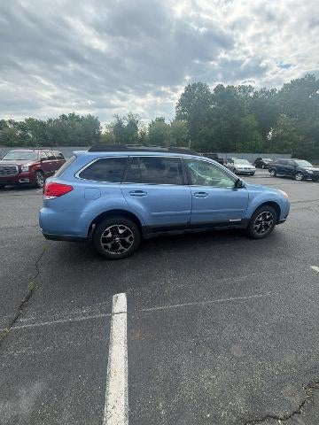 2010 Subaru Outback Premium