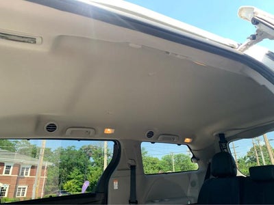2019 Toyota Sienna SE