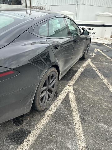 2022 Tesla Model S Base