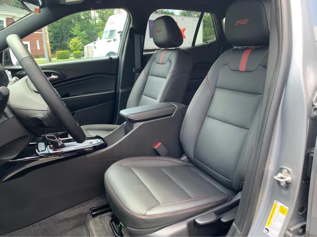 2025 Chevrolet Trax RS - Photo 12