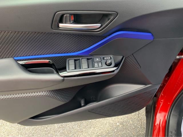 2022 Toyota C-HR XLE