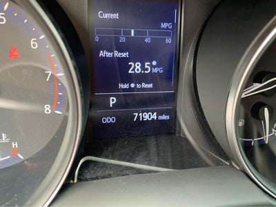 2022 Toyota C-HR XLE