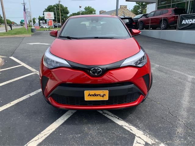 2022 Toyota C-HR XLE