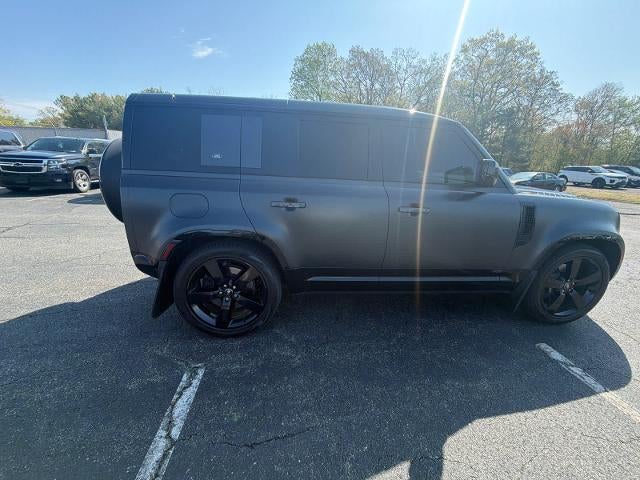 2024 Land Rover Defender Carpathian Edition