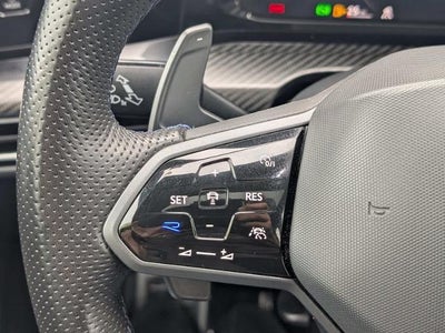 2024 Volkswagen Golf R Base