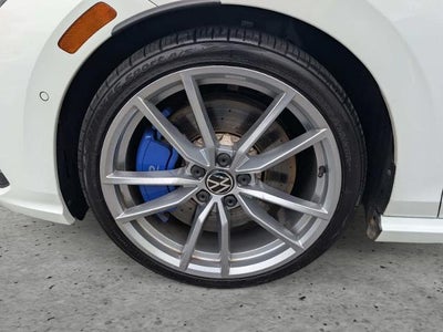 2024 Volkswagen Golf R Base
